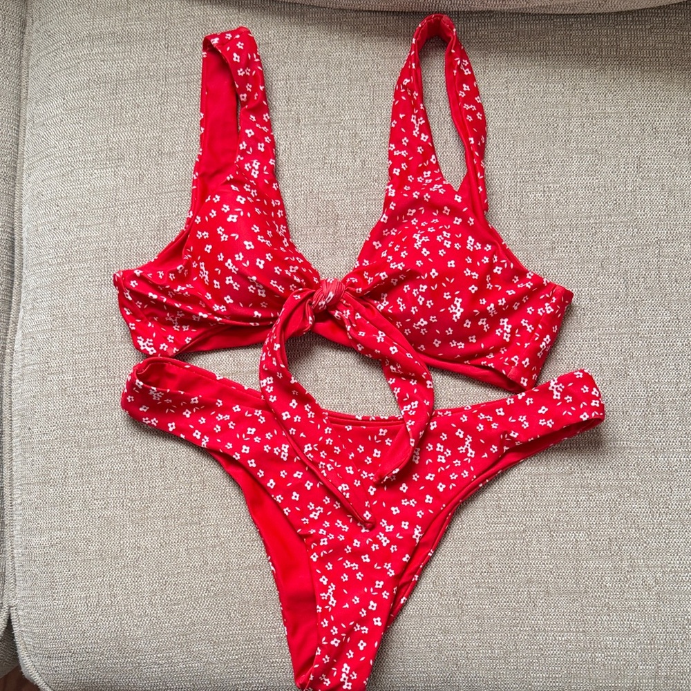 Zaful Red Floral Tie-Front Bikini NWOT